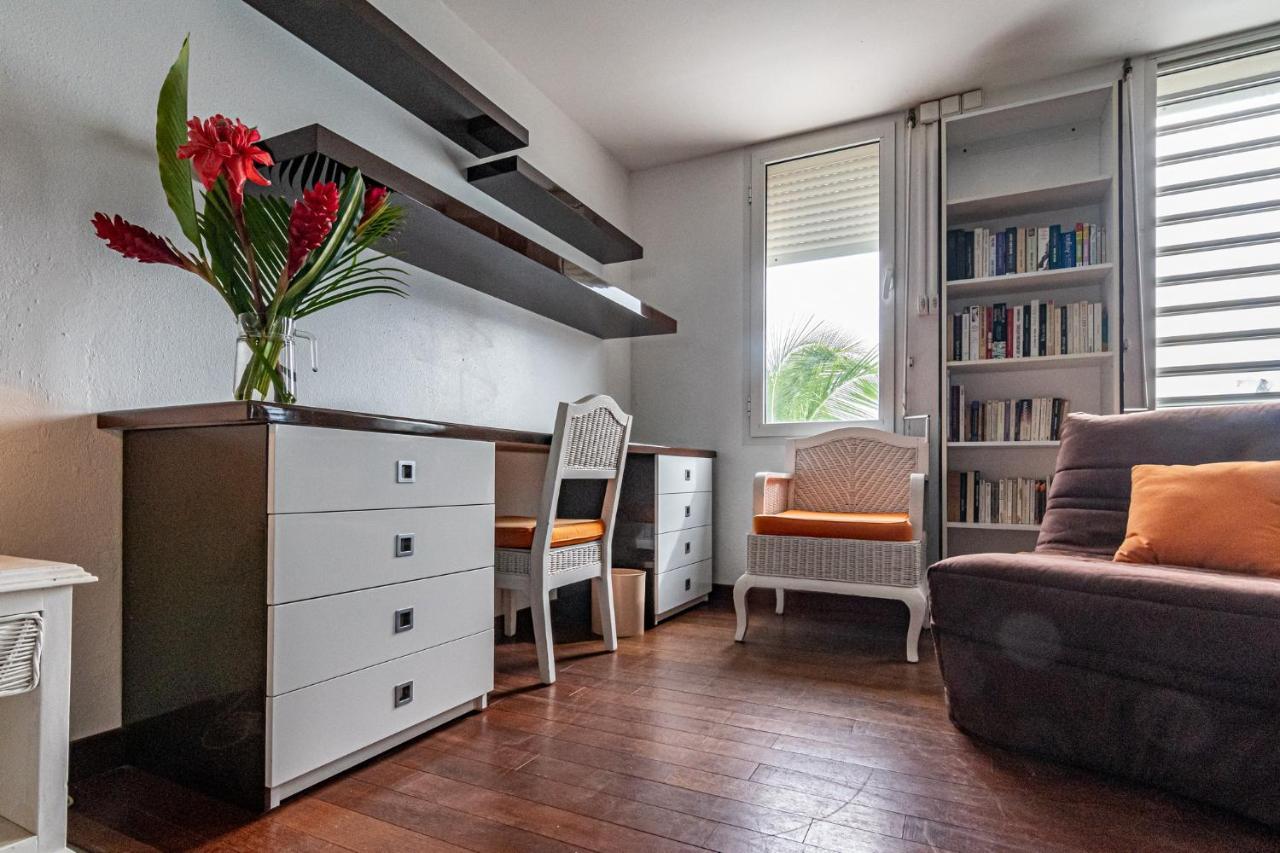 Studio En Duplex , Face A La Mer Le Gosier  Exteriér fotografie