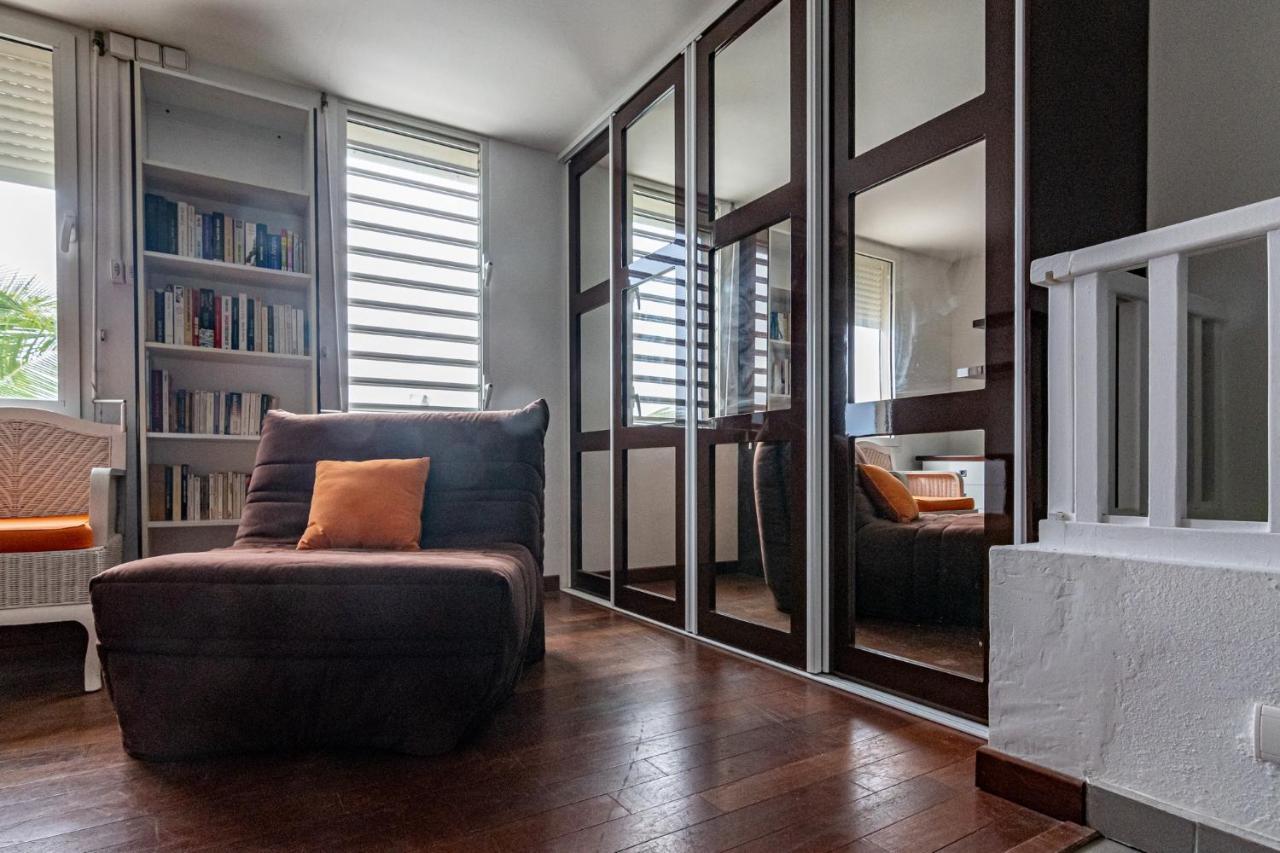 Studio En Duplex , Face A La Mer Le Gosier  Exteriér fotografie