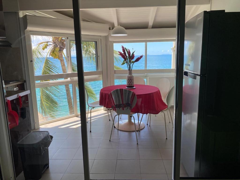 Studio En Duplex , Face A La Mer Le Gosier  Exteriér fotografie